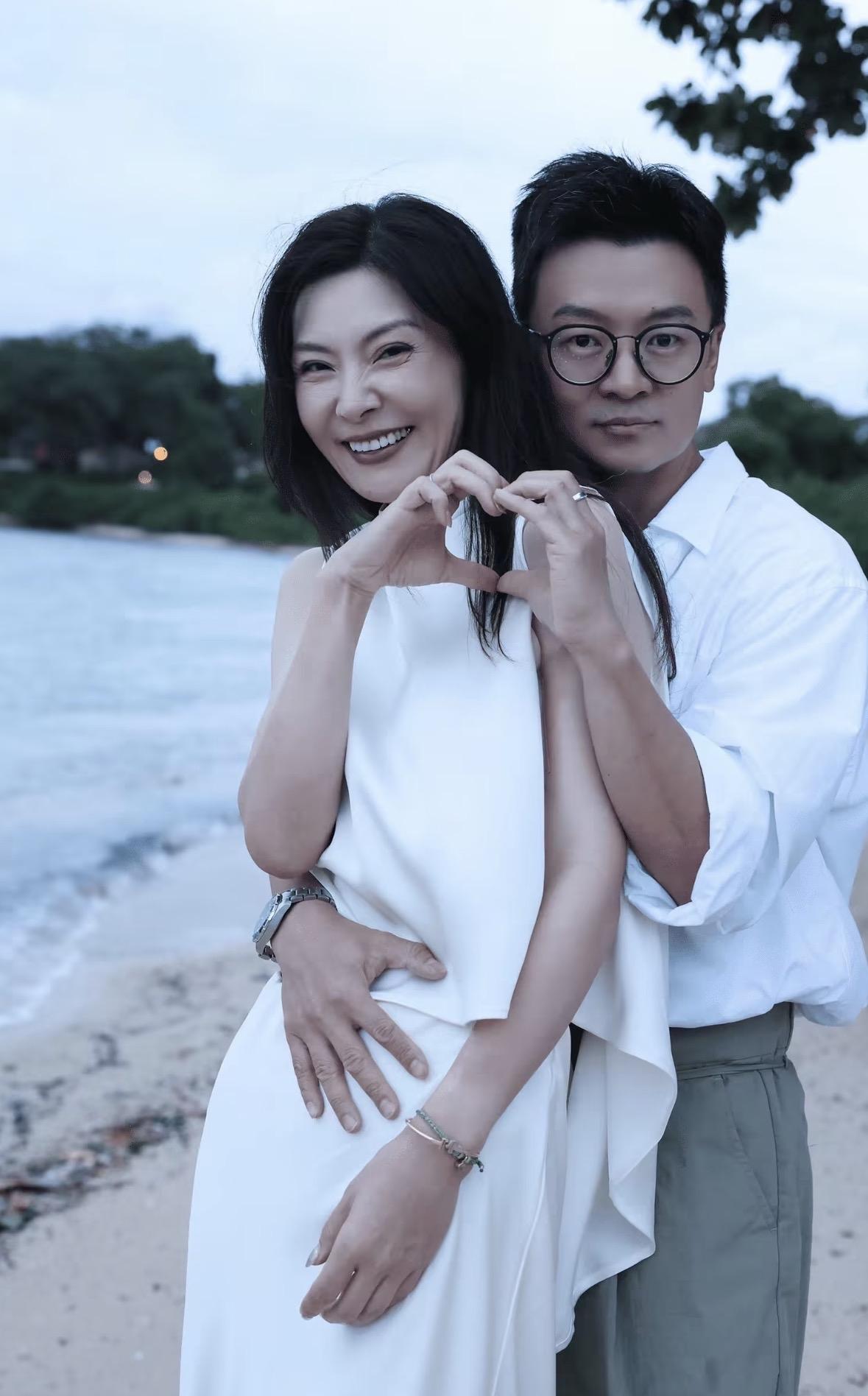 兔子徐工确认分手！徐工已将cp群解散，另建群分享自己运动生活的故事。
二人相识并