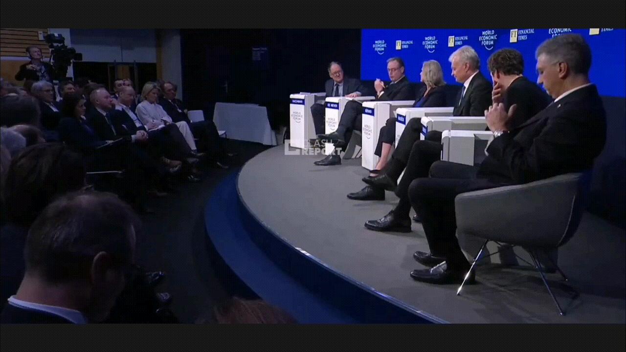 可能是喝大了！比利时首相说：
“人人都想加入欧盟，没人想加入中国。美国的任何邻国