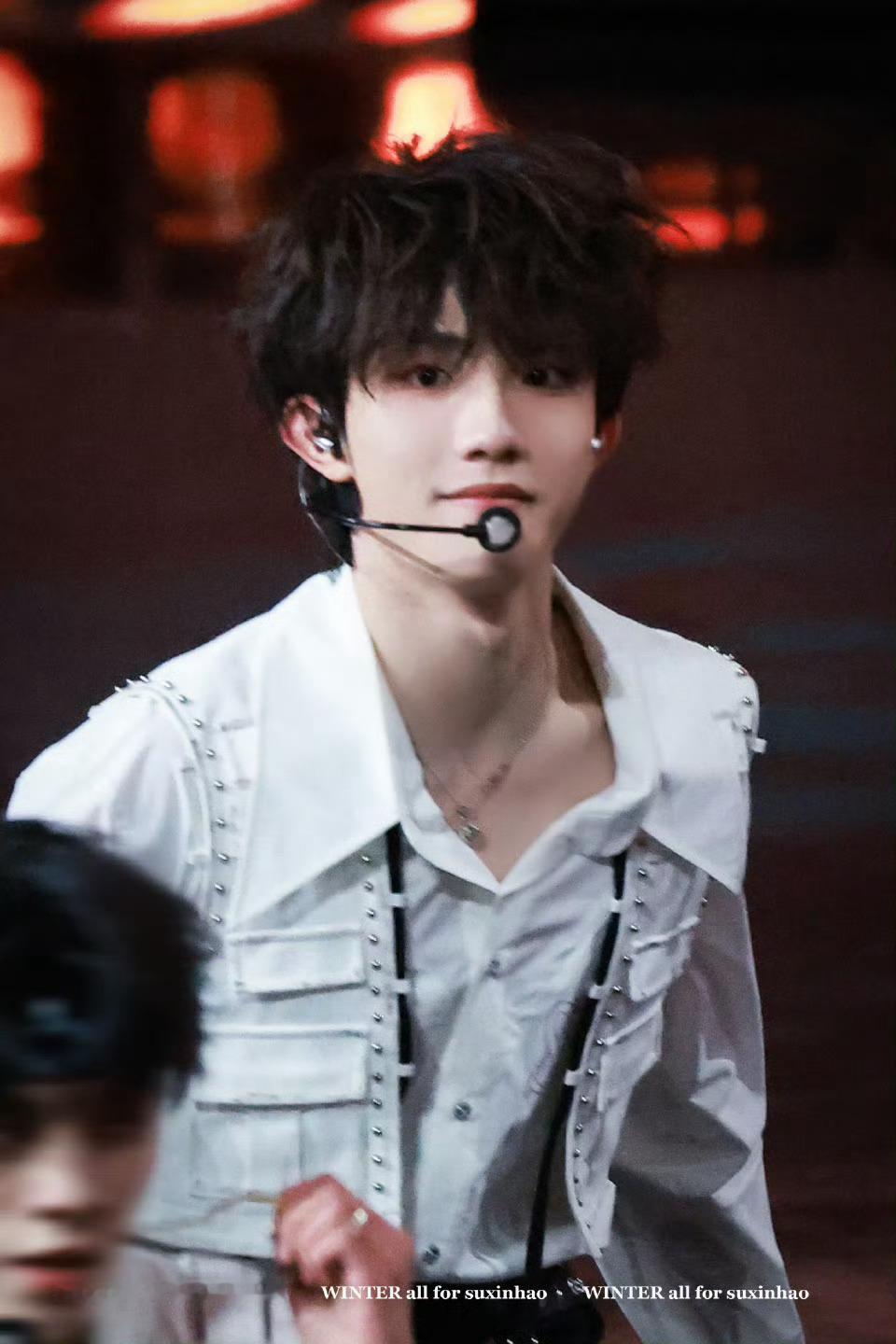 0000善行是无声的诗，是人性最美的表达。无需计较得失，每一次伸出援手，都是对善