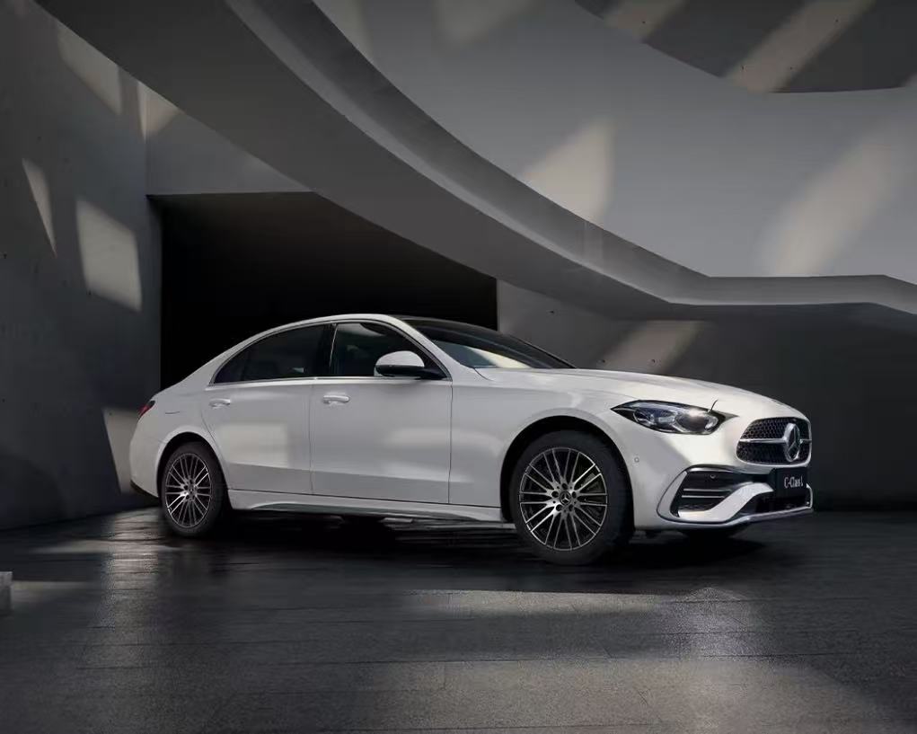 奔驰宝马下调部分车型指导价背后，整体豪华油车促销力度达29.1%高位，专家：官降有利于缓解经销商生存