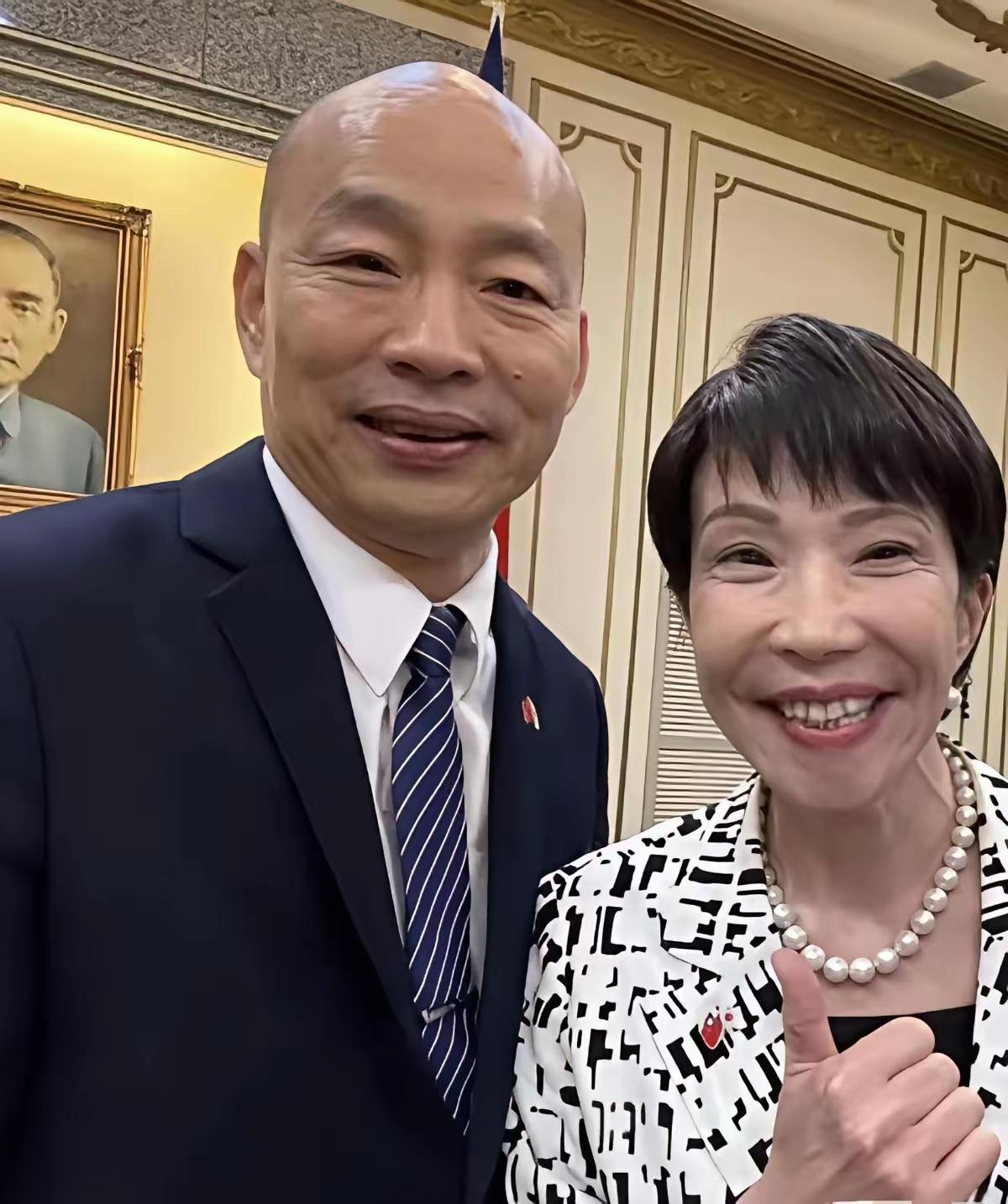 乍看图片上的女人，还以为是高市早苗，后来才晓得是湾湾立法机构负责人韩国瑜的母亲。