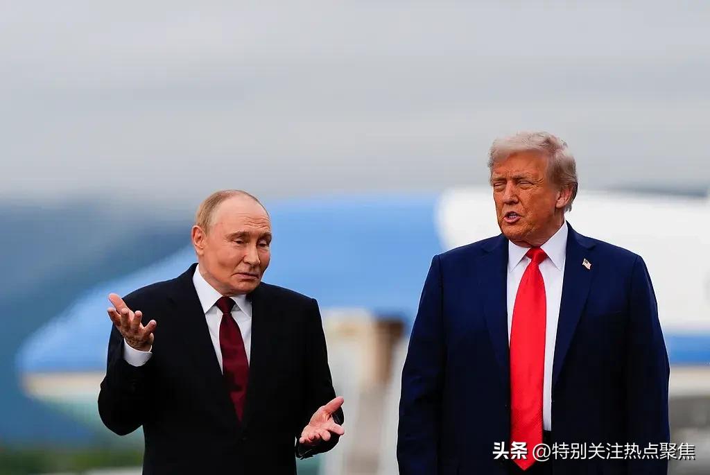 俄乌美伊何去何从普京特朗普侃电话85分钟，伊朗乌克兰会听吗
美俄元首通话85分钟