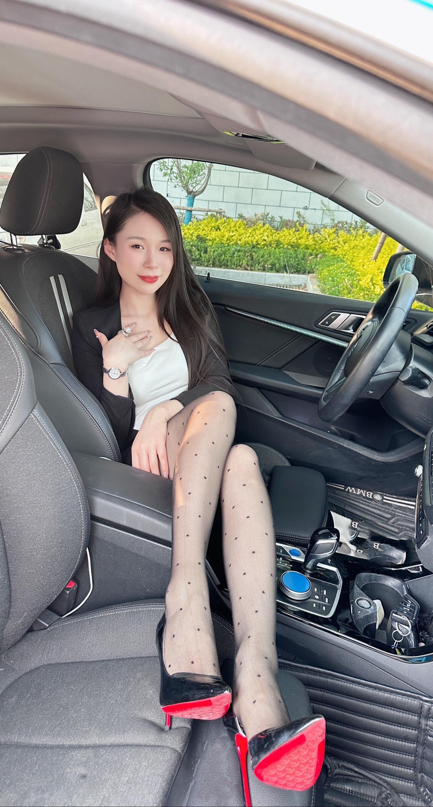 你知道的 我最爱黑色