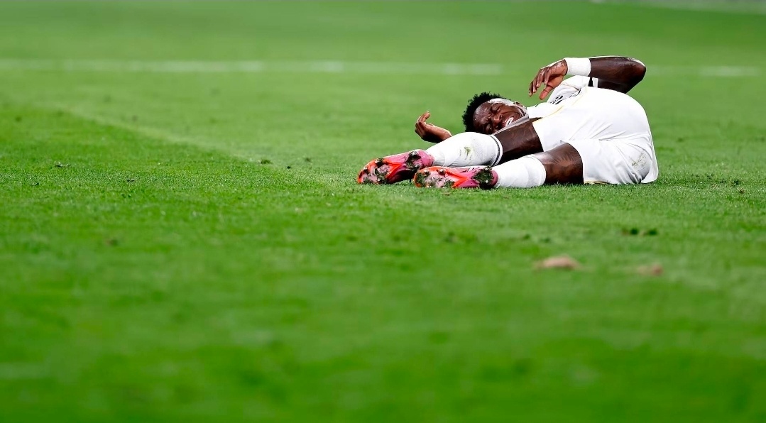 效率跌至五年新低！西媒：金球奖旁落后维修斯持续走低，17场赛事颗粒无收据西班牙《