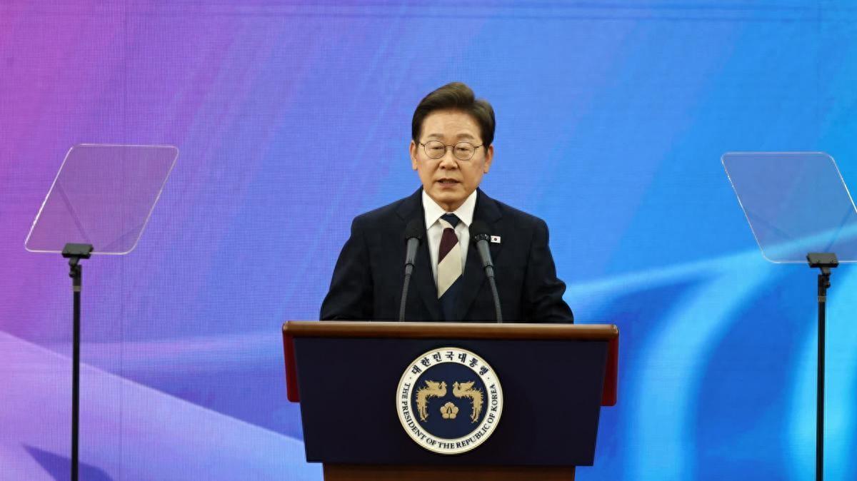 突破台湾问题红线，李在明彻底暴露了？中方这次不惯着
-
今年年初李在明带着三星和