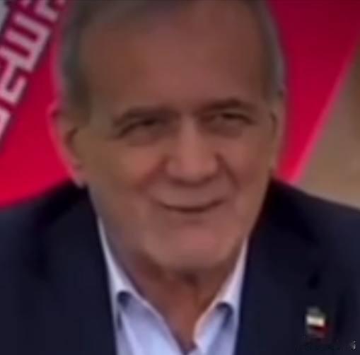 🇮🇷🇦🇿 伊朗总统佩泽什基安在巴库与阿塞拜疆总统阿利耶夫会面时称：“我感