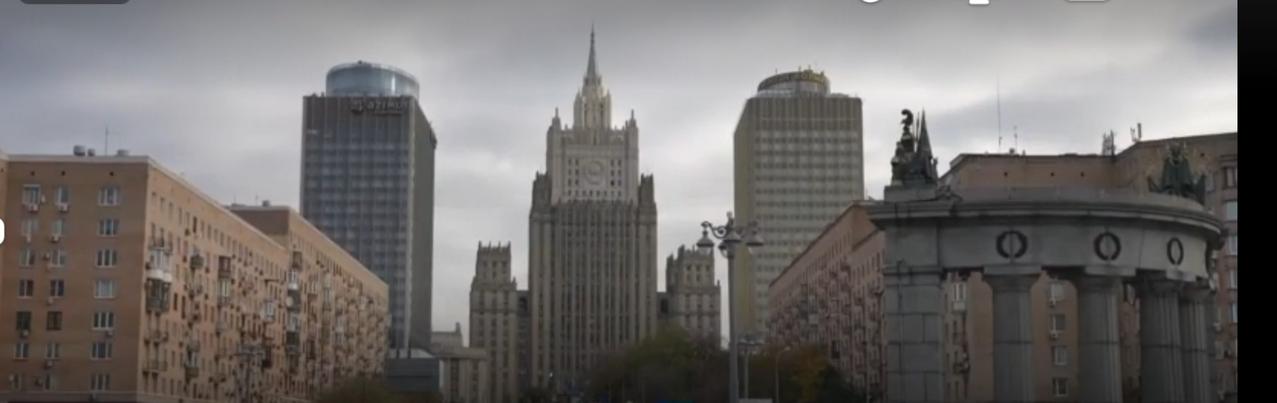 以军对加沙地带和约旦河西岸多地发动袭击，加沙地带夜晚陷入混乱，救护车在人群中穿梭