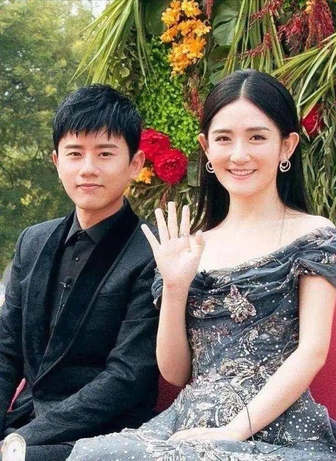 2011年张杰谢娜婚房风波：8000万买不起汤臣一品，租房住藏着娱乐圈真相

2