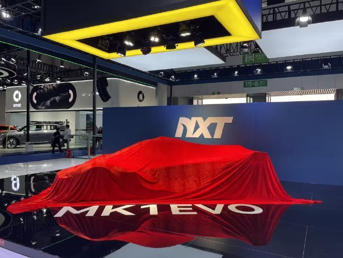 成都车展上的纯粹和热爱
中国人第一款自主设计的原型赛车 NXT MK1 EVO 