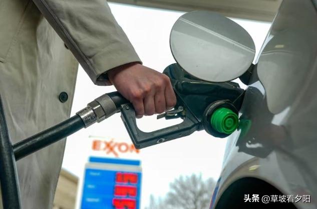 独家消息，3月6日，特朗普针对伊朗冲突引发油价飙升作出表态，称完全不担心汽油价格