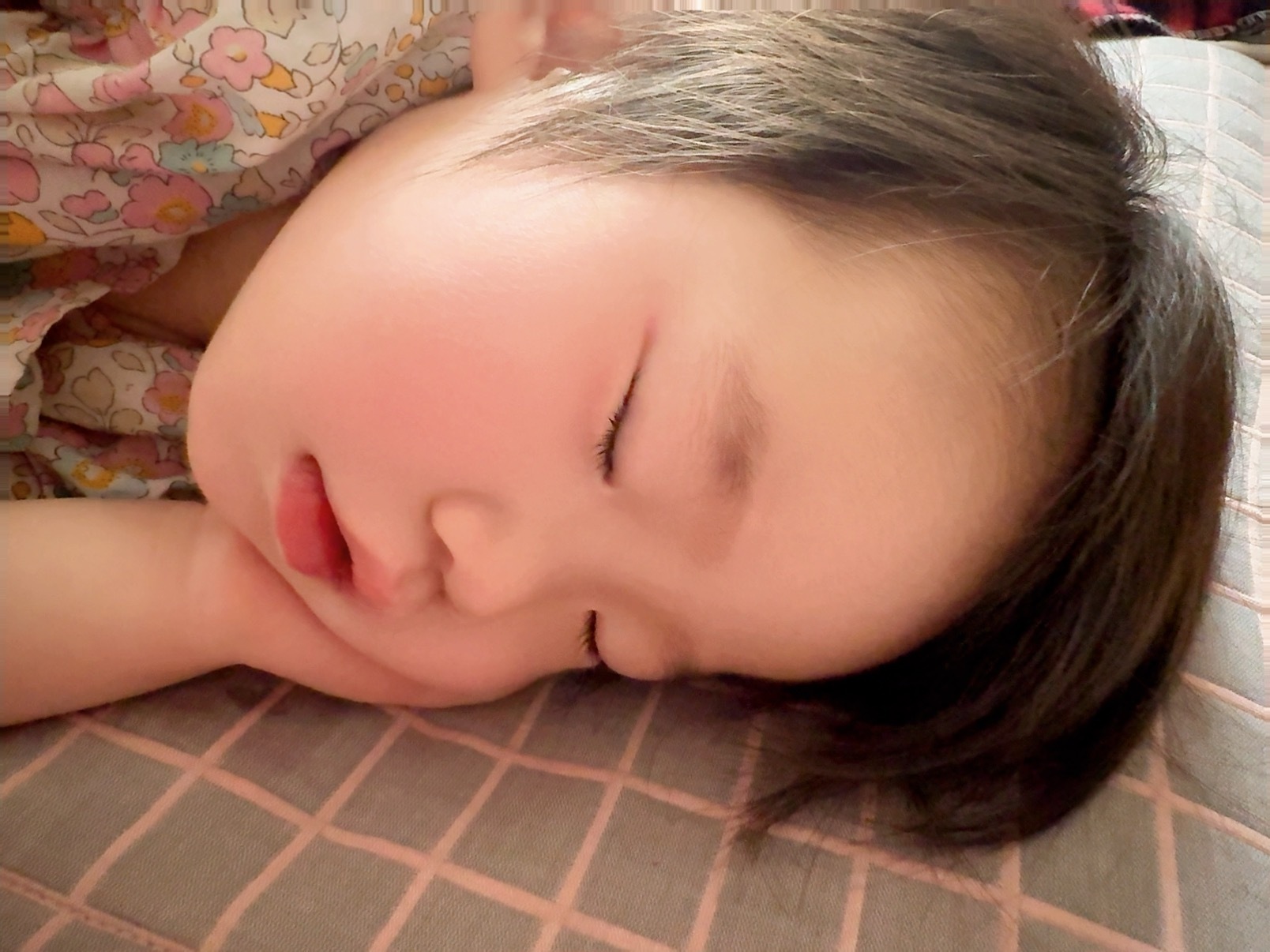 我的小柠宝发烧了快快好起来 