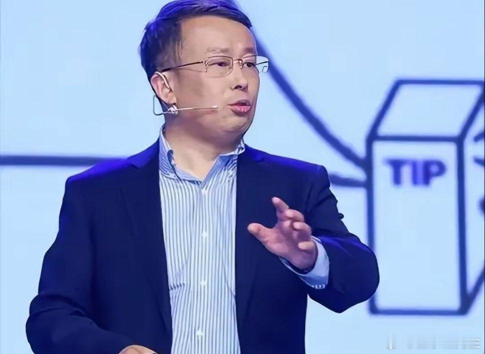 那句“不必公开”，看得我一愣。我们都是文化人，体面还是要的。搞学术的经费问题，向