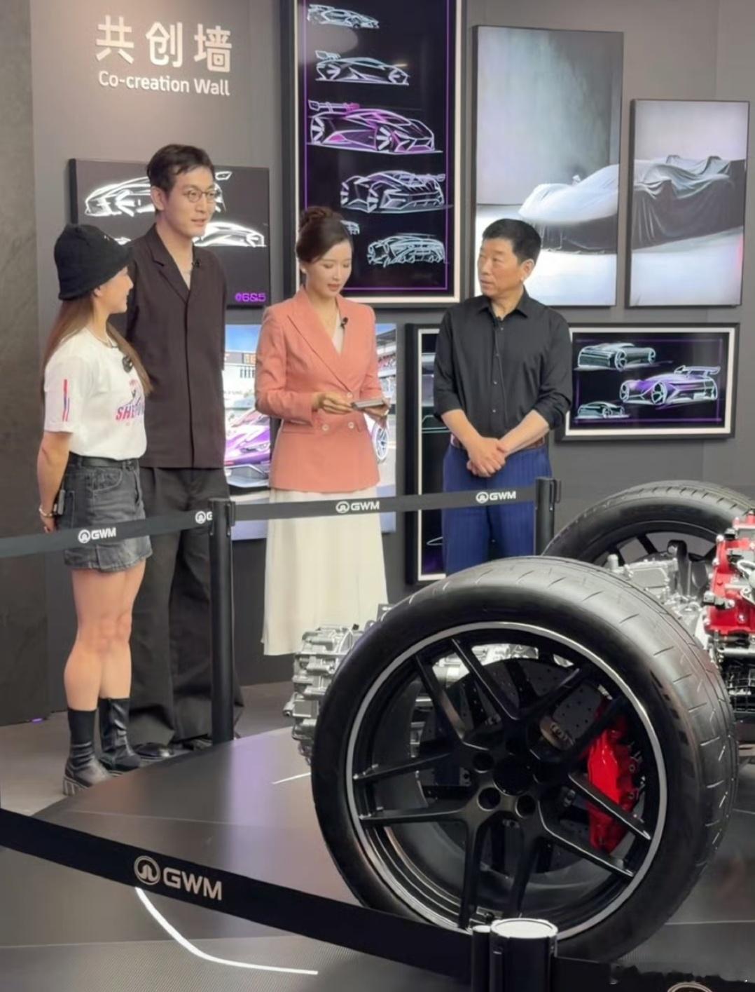 看完2026北京车展魏建军总整场直播，满满底气格外振奋人心！长城汽车坚守36年初