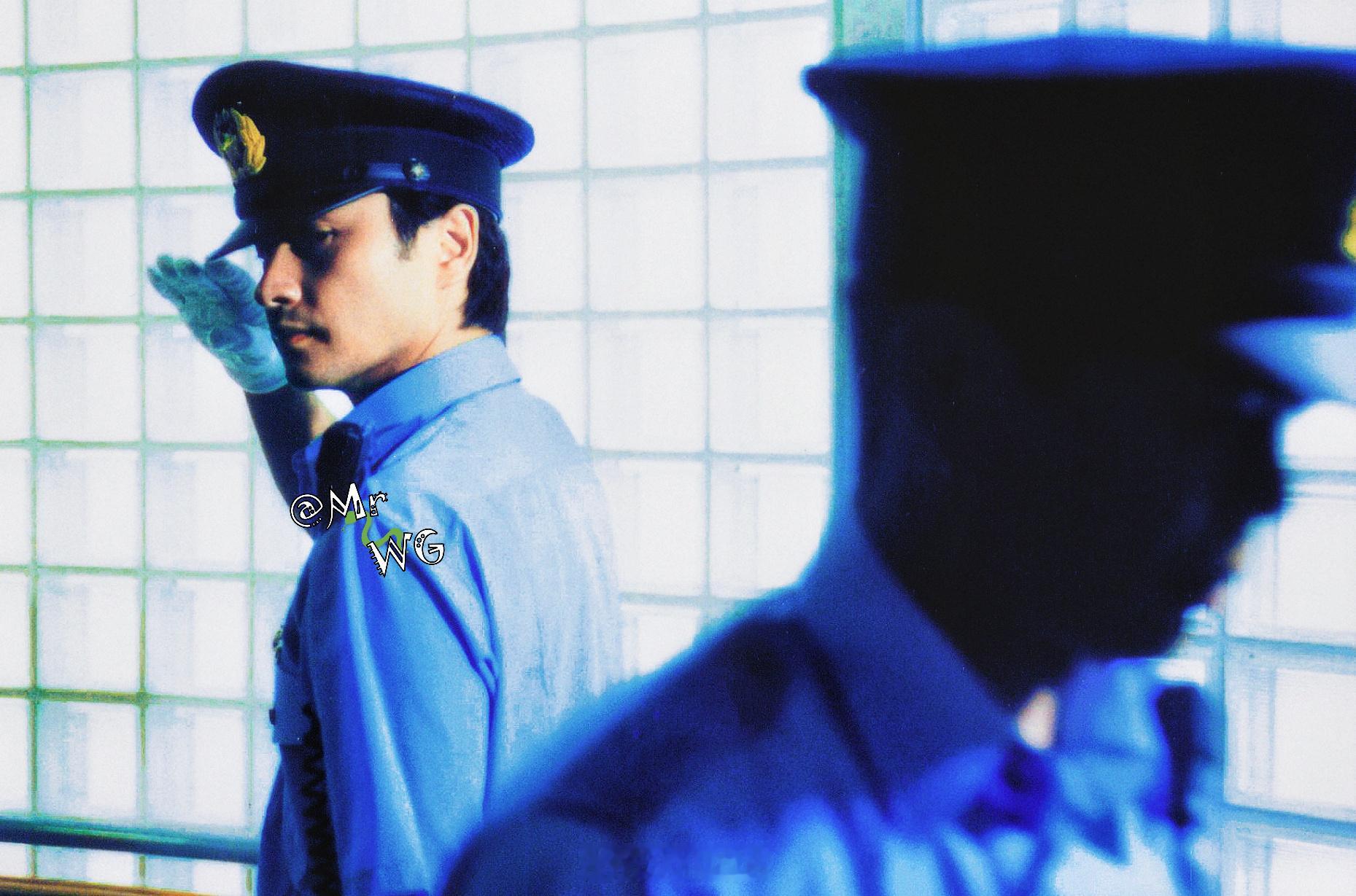 张国荣独家扫描 制服大盖帽实在太帅了，冷峻神秘的潇洒警探？🫡 完全不输【英雄本