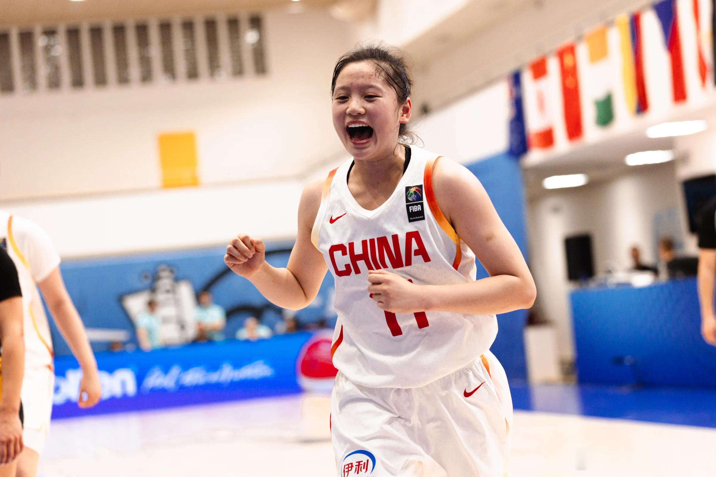 U18女篮世界杯小组赛第二场，中国79:54德国。u17女篮世界杯