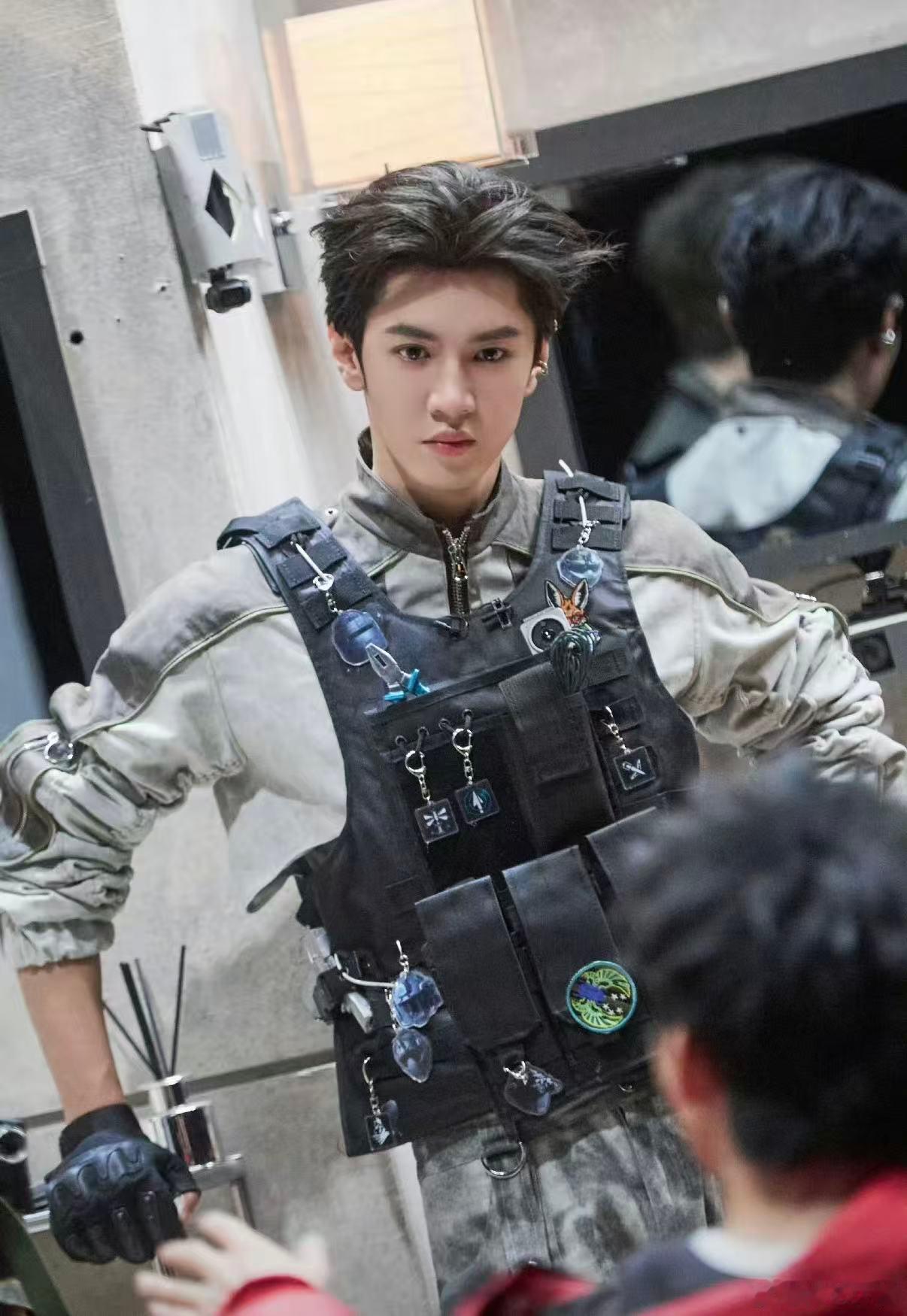 魏晨陈哲远看上同一角色爱上同一女人 谁能不笑！魏晨陈哲远在大侦探里盯上同一角色、