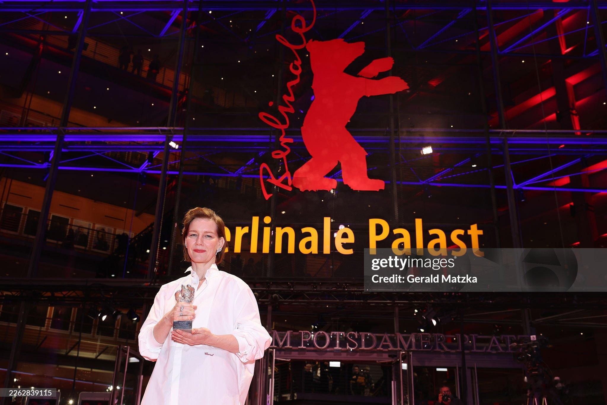 桑德拉·惠勒凭借《罗斯》获得柏林电影节主竞赛单元最佳主角表演奖： 