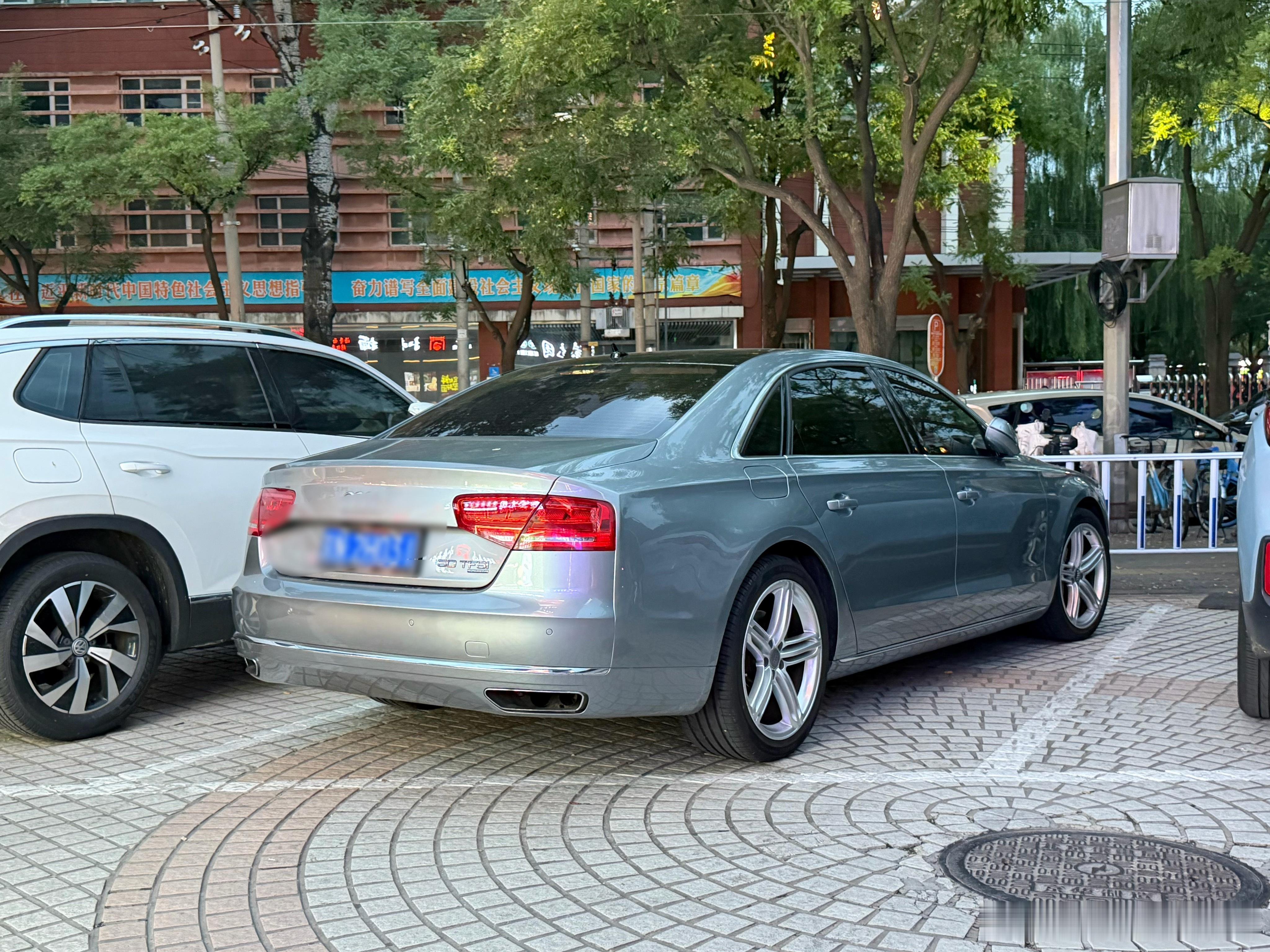 这个颜色的A8，好看！凯文聊车