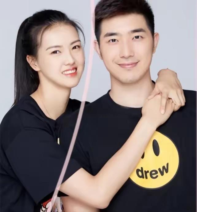 2022年就与吴冠希结婚，本以为结婚后就相夫教子了，没想到张常宁还继续重返赛场继
