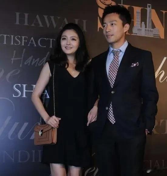 有没有可能，徐熙媛原来也是大女主，但是她婚后生了那么多胎，因此重心也放在家庭了，