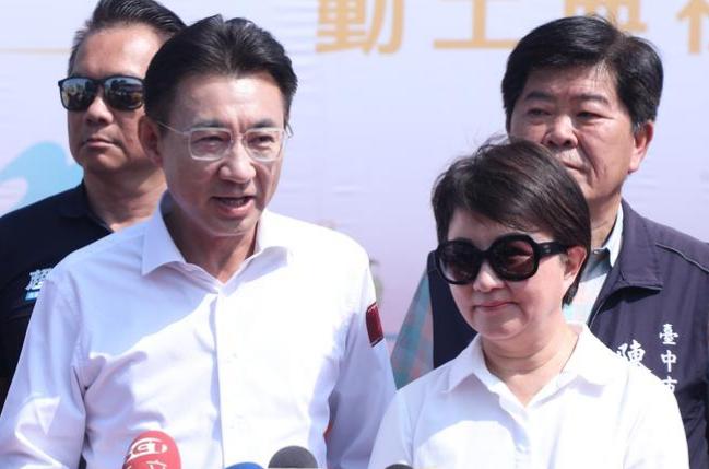 坐镇蒋万安竞总主委江启臣会吃醋吗？蒋万安、卢秀燕二人今（19）日亲自开记者会说明