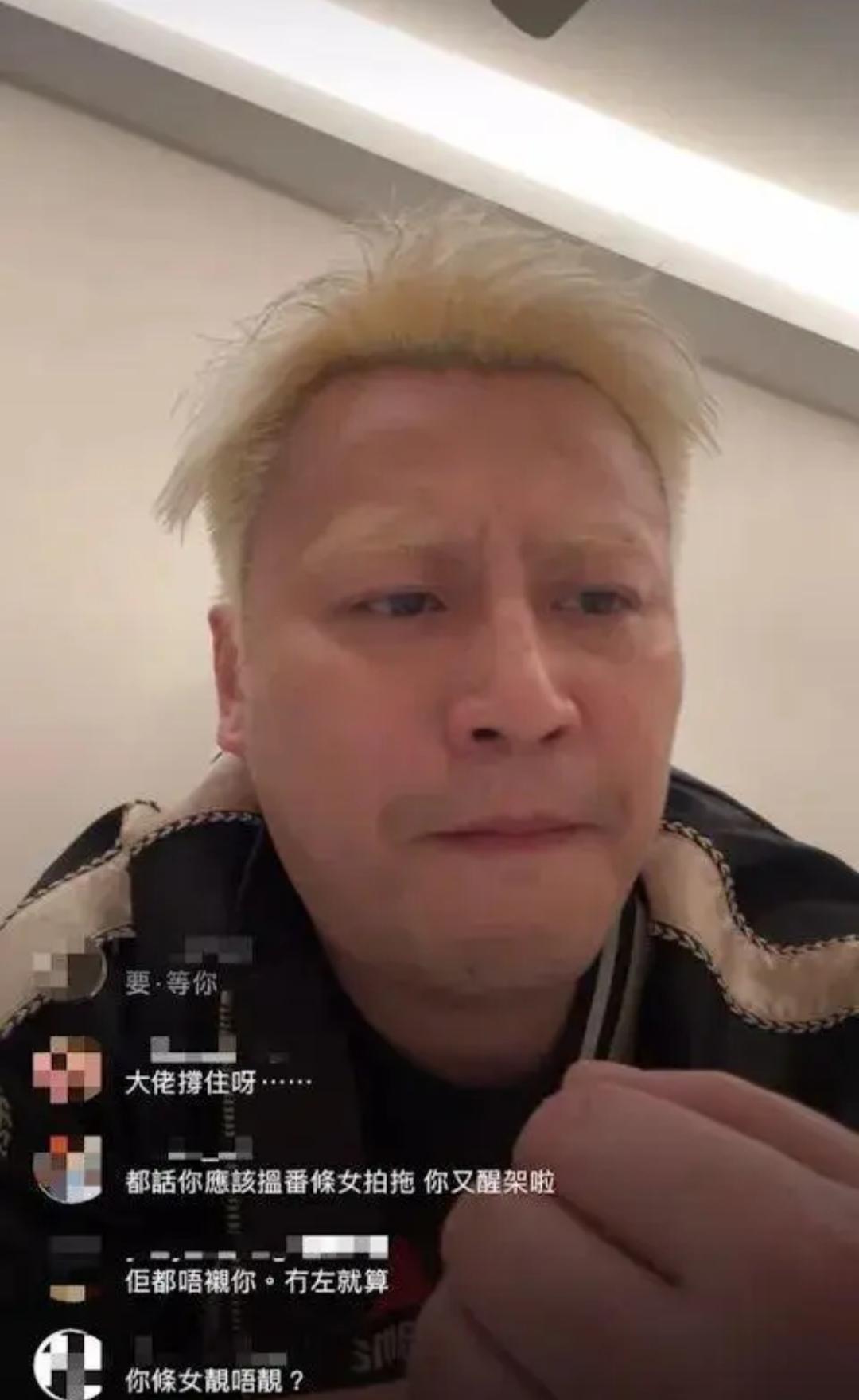 42岁单身，工作没着落，看不到希望。

曾经是一路向西的男主角，如今一路喝到吐，