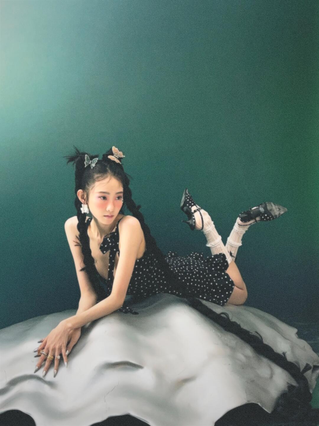 据说这辫子有两米比我还长🧏🏻‍♀️
