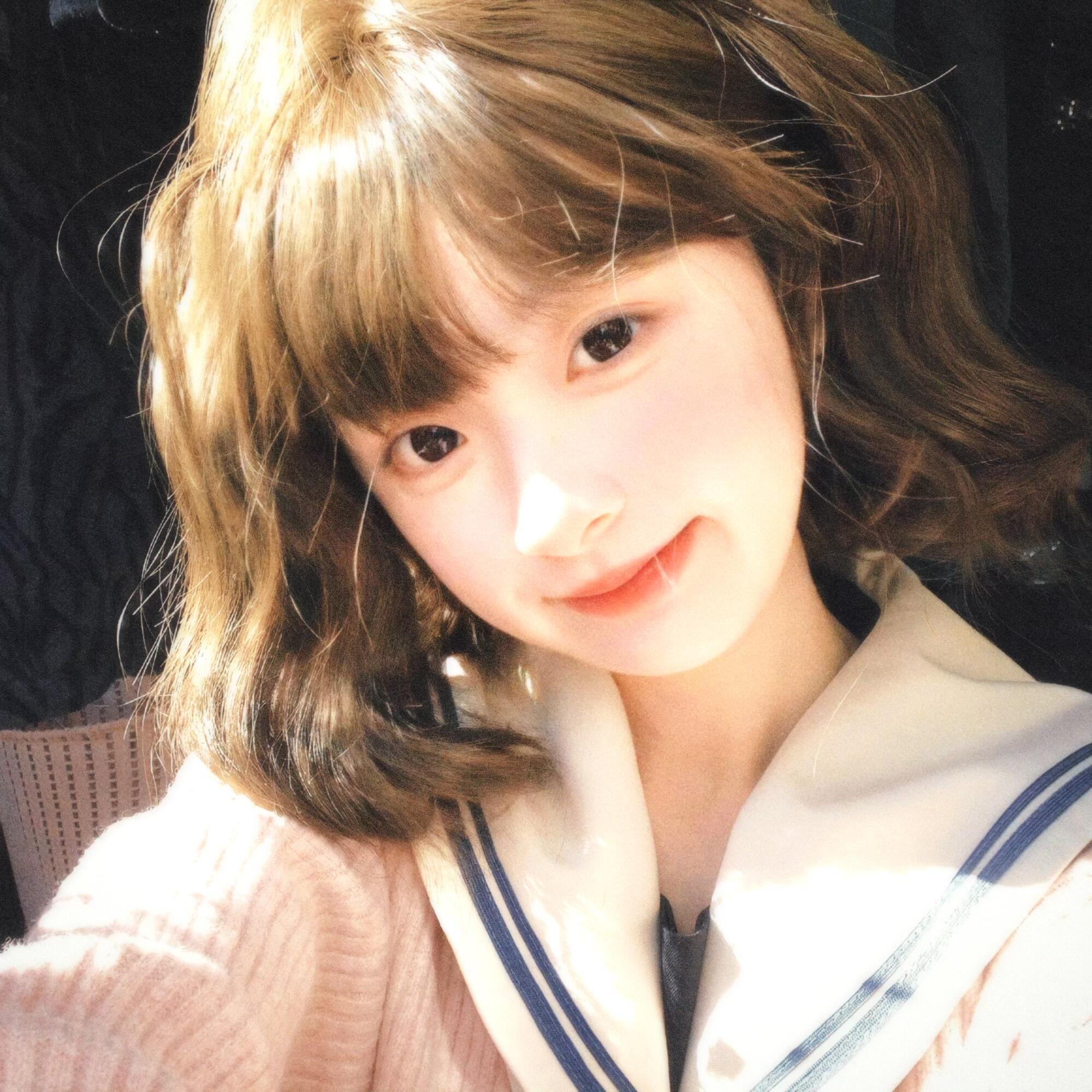 𝙒𝙚𝘾𝙝𝙖𝙩｜ins可爱头像｜女生头像｜图源网络侵删 