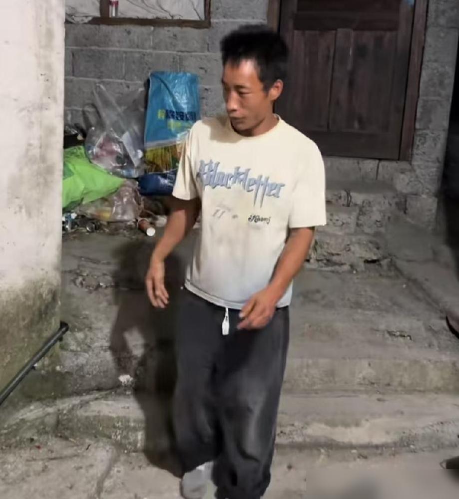 来马尚赶大集了。

我是土生土长的张店老住户，2016年马尚大集停的时候我还特意