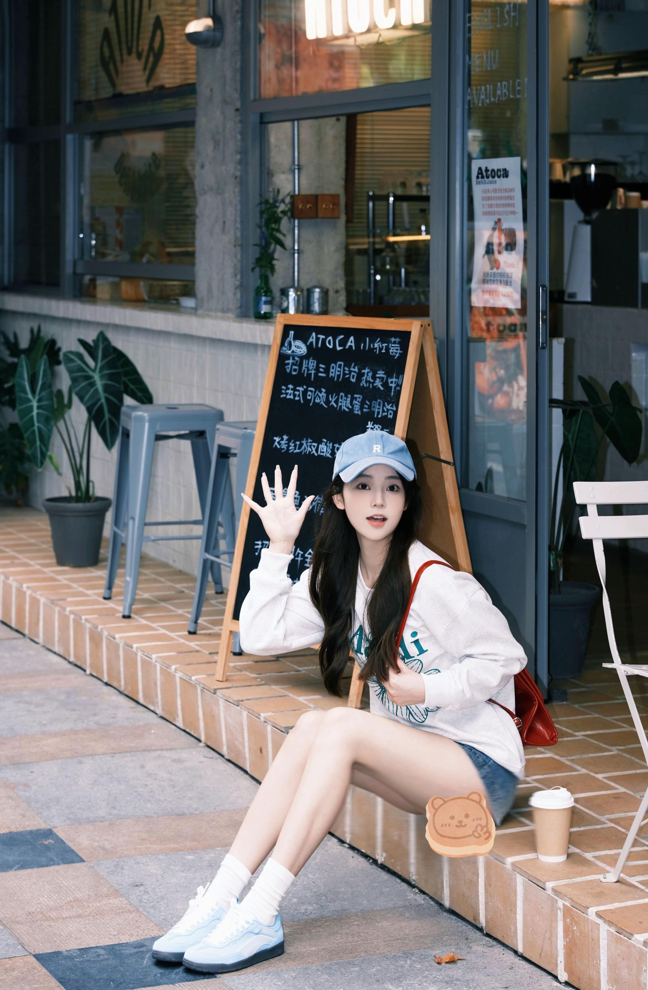 人和人之间的滤镜 是一双偏爱的眼睛。