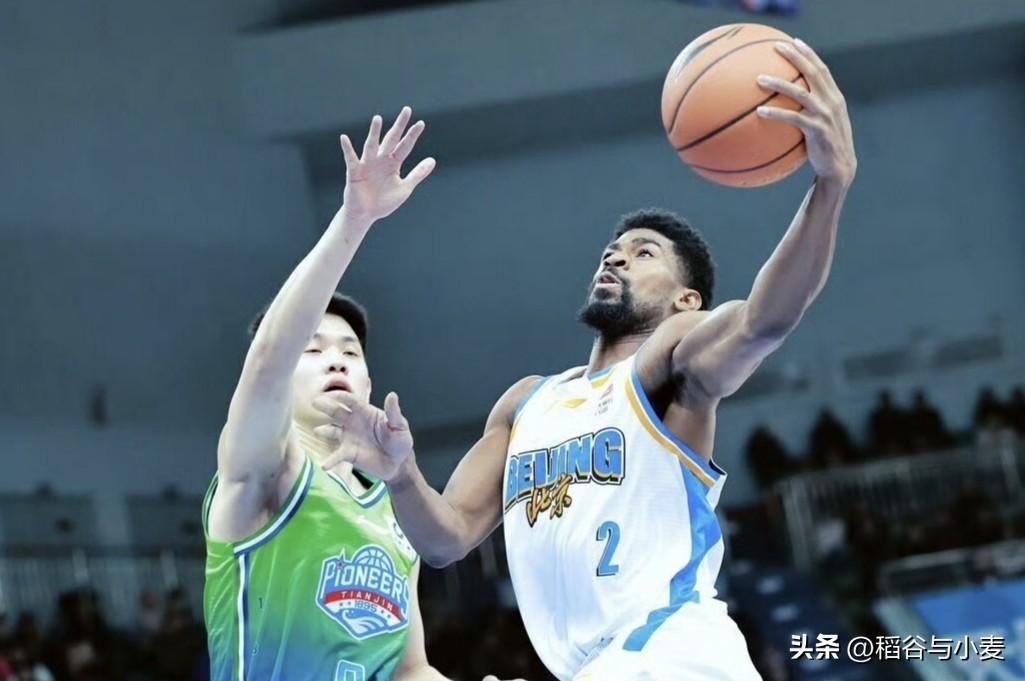 真不太理解，财大气粗的北京队到底是怎么选外援的。维克托-贝利在NCAA赛场上在大