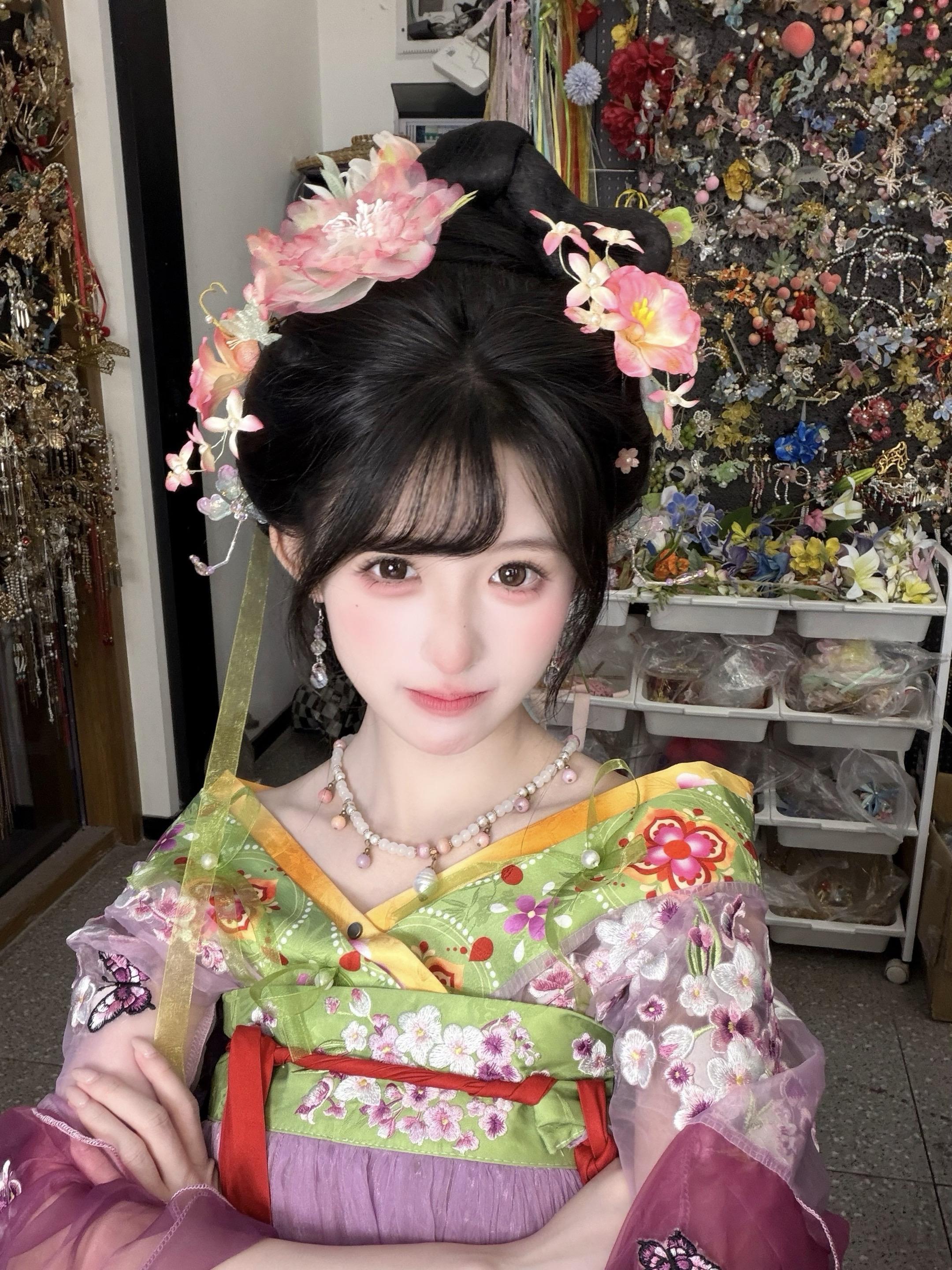 来李庄做妆造就没有不出片的义务！！