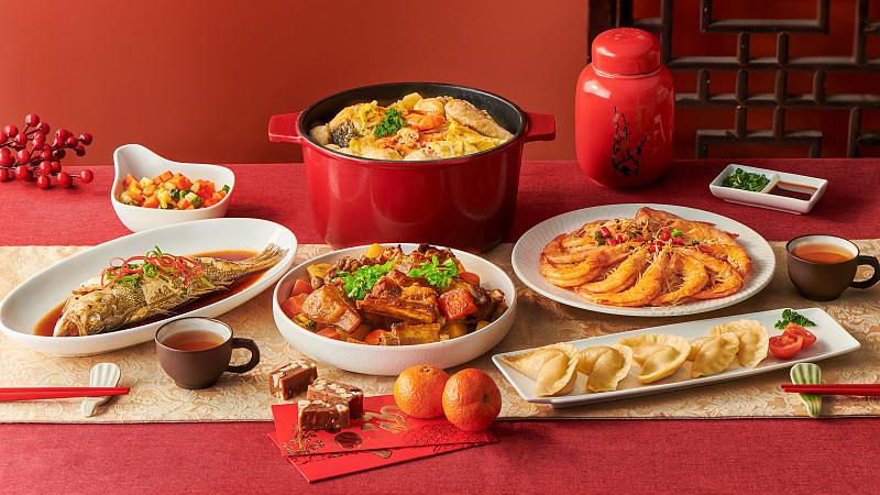 中国人的餐桌为什么越来越丰富?中国人的餐桌越来越丰富，根本在于国家强、农业稳、物