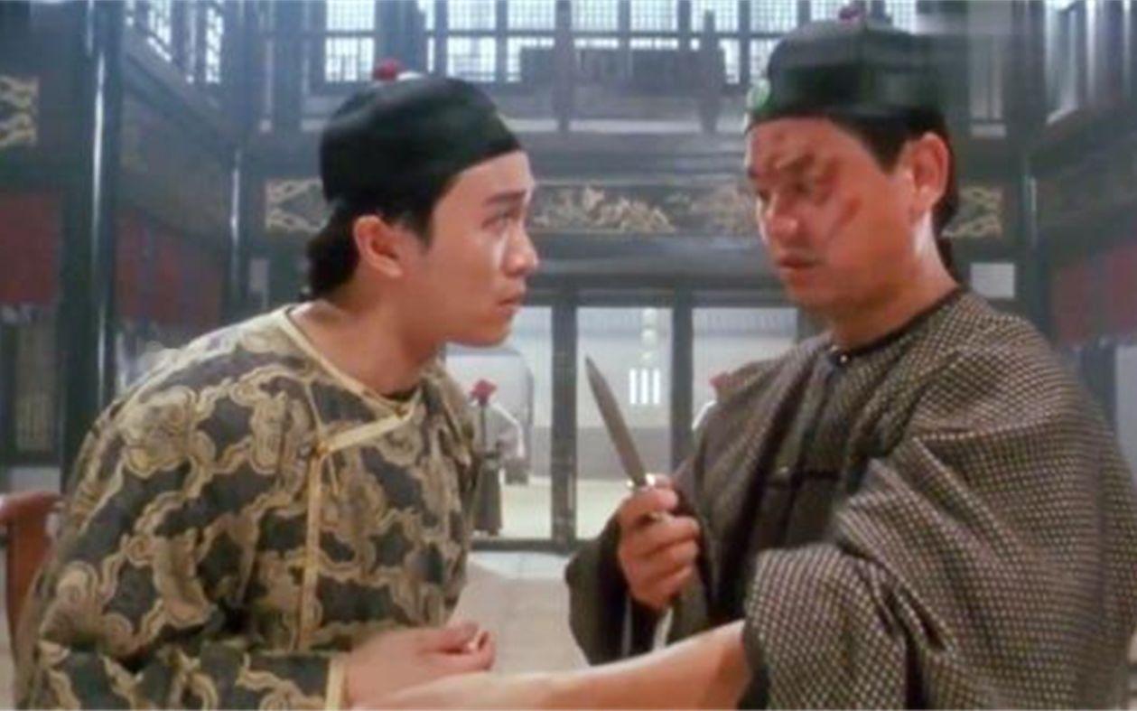 人精是怎么套你话的？ 
1.故意说错，让你纠正；
2.故意说反，让你指出；
3.