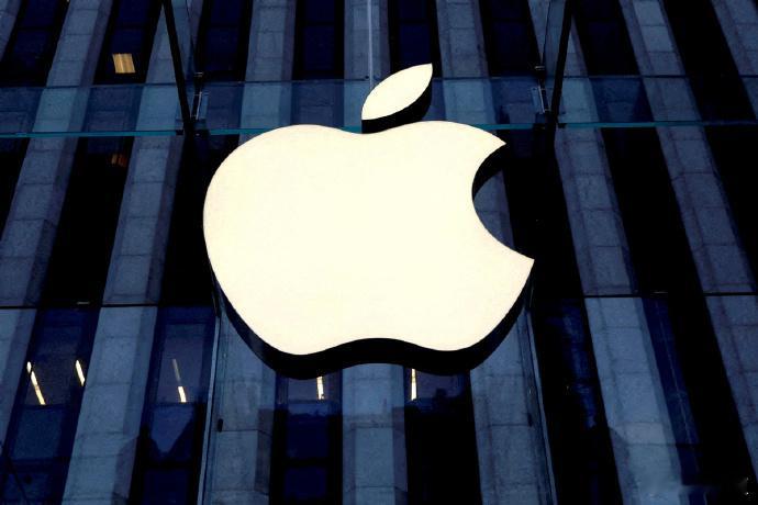 苹果中国官网显示，Apple Store大连百年城店将于2025年8月9日20：