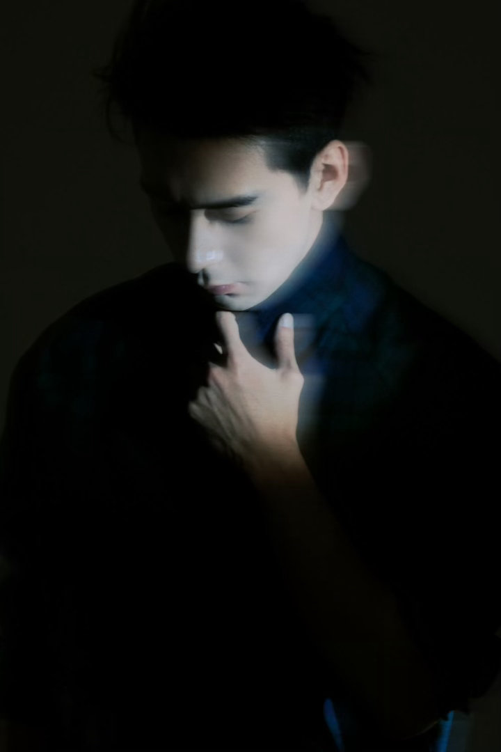 陈星旭斯文表皮下的阴湿疯批陈星旭就这个阴湿腹黑感对味儿谁能拒绝陈星旭的阴湿疯批感