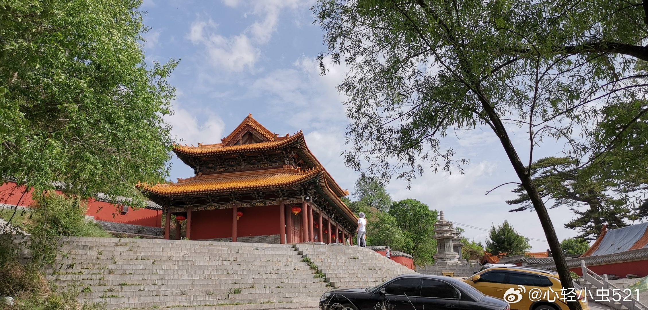 佛說：别人怎么待你，是你的因果；你怎么待别人，是你的修行。心存善念，天必佑之；人