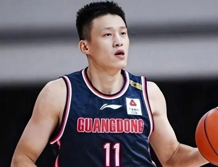 锋线表现引发讨论！周鹏实力依旧稳压后辈
 
杜润旺与张皓嘉近期赛场状态起伏明显，
