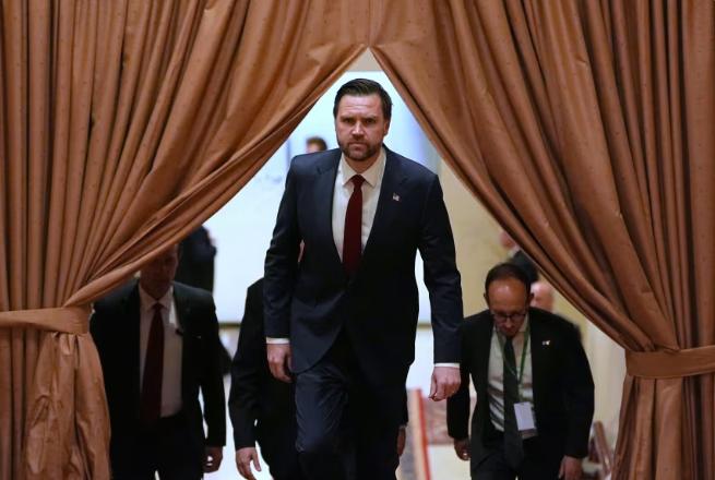 美国副总统万斯最近真是流年不利，匈牙利助选欧尔班和伊斯兰堡和谈双双失利，有时候都