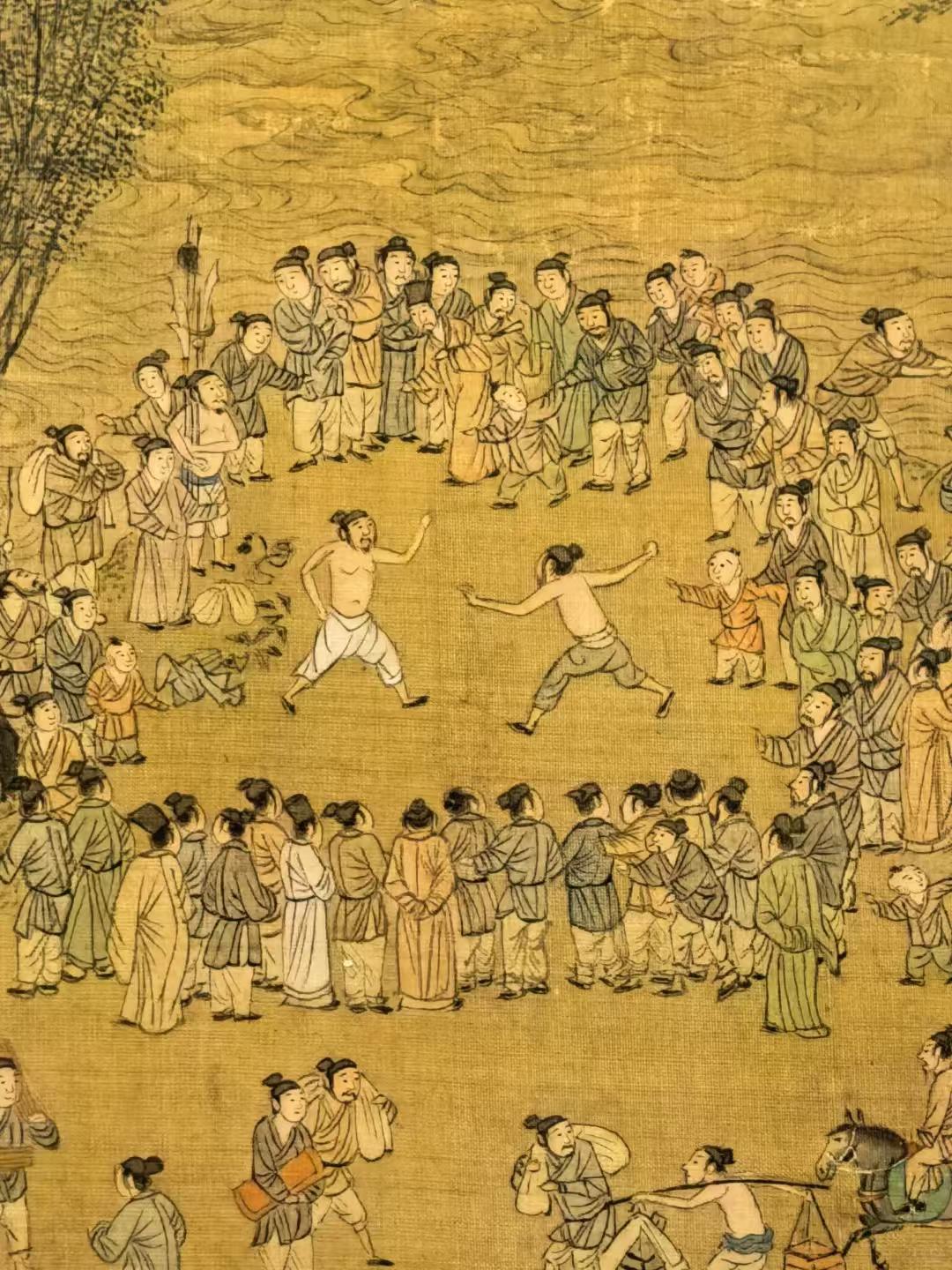 【清明上河图里竟然藏了7个清明节习俗！】
恰逢清明假期，正在苏博“苏州织造”大展