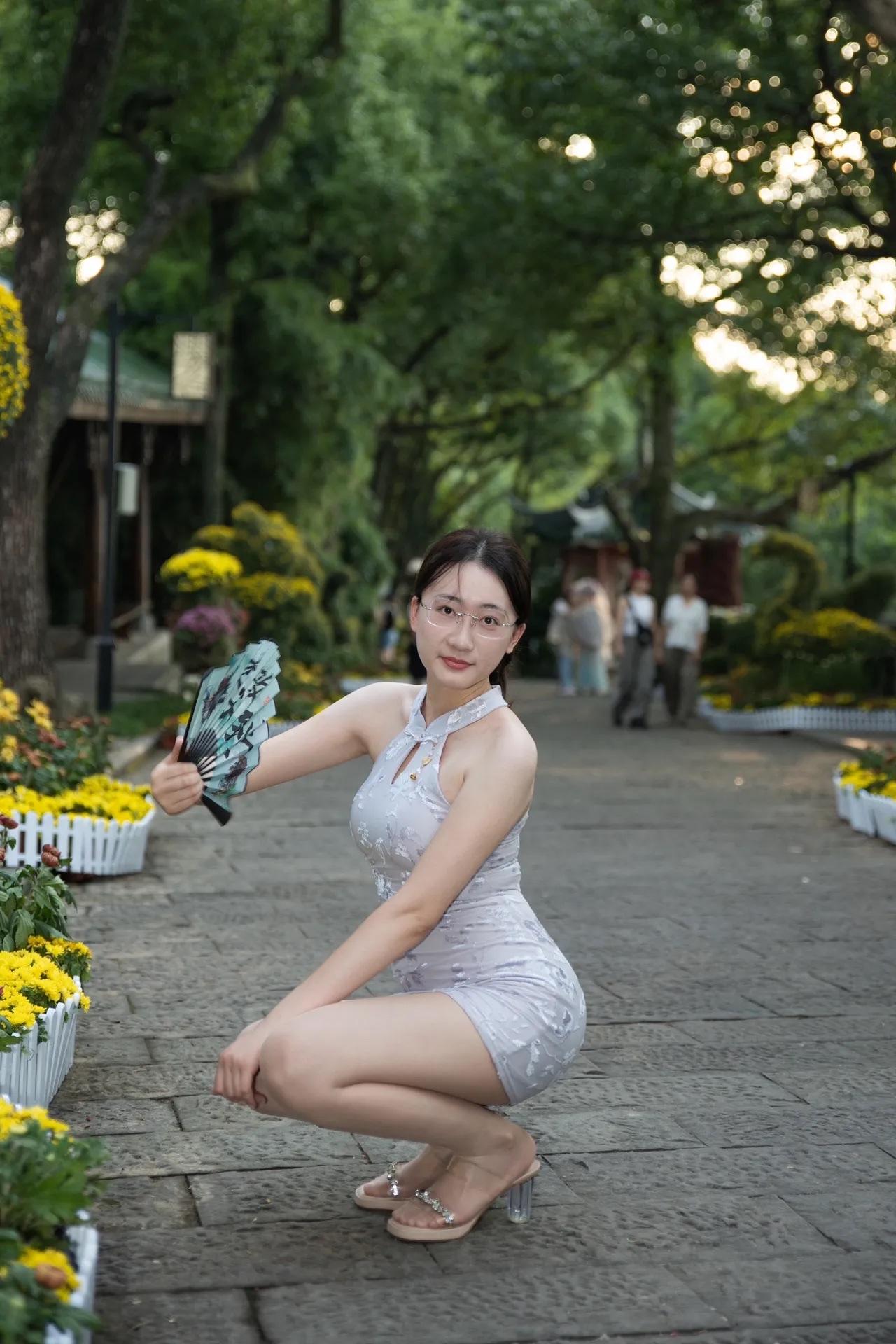 劳资数到三，你爱了嘛重庆 高雅气质美女 美女欣赏图片