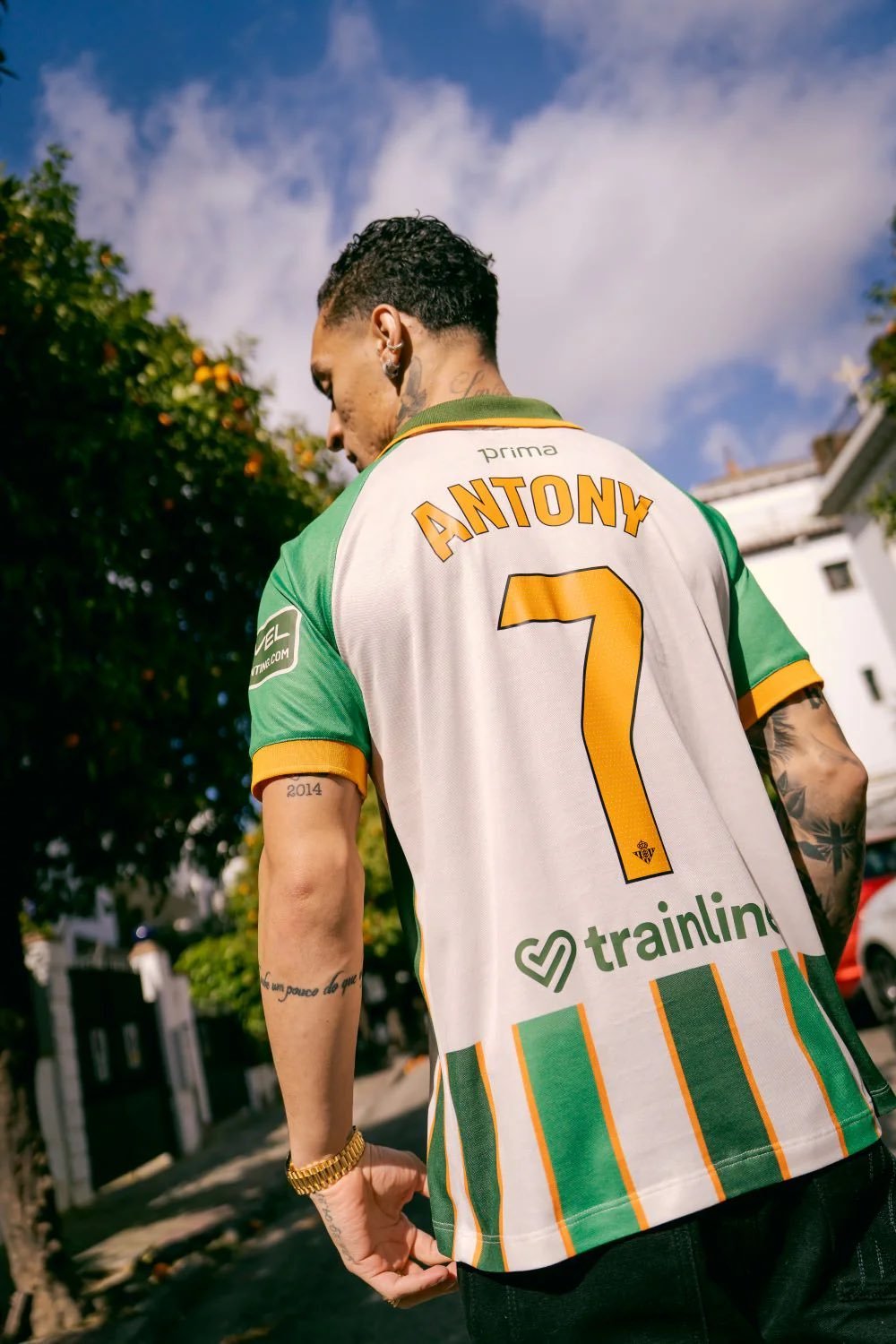 皇家贝蒂斯发布25-26赛季ForeverGreen球衣。球衣资讯贤聊球衣