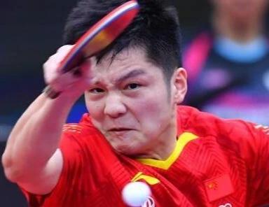 大滿贯冷门频出，樊振东惨遭淘汰！
中国男乒连折四员大将，形势严峻！沙特大满贯八分