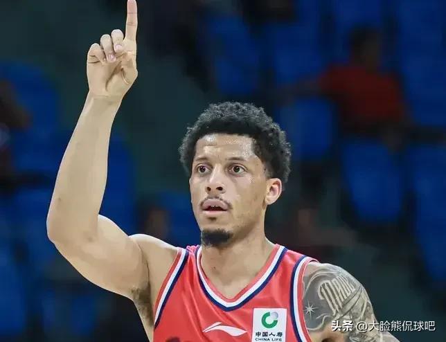 很显然，广州最关键的球员非威金顿莫属，比如昨晚对阵辽宁，正式因为威金顿的串联，才