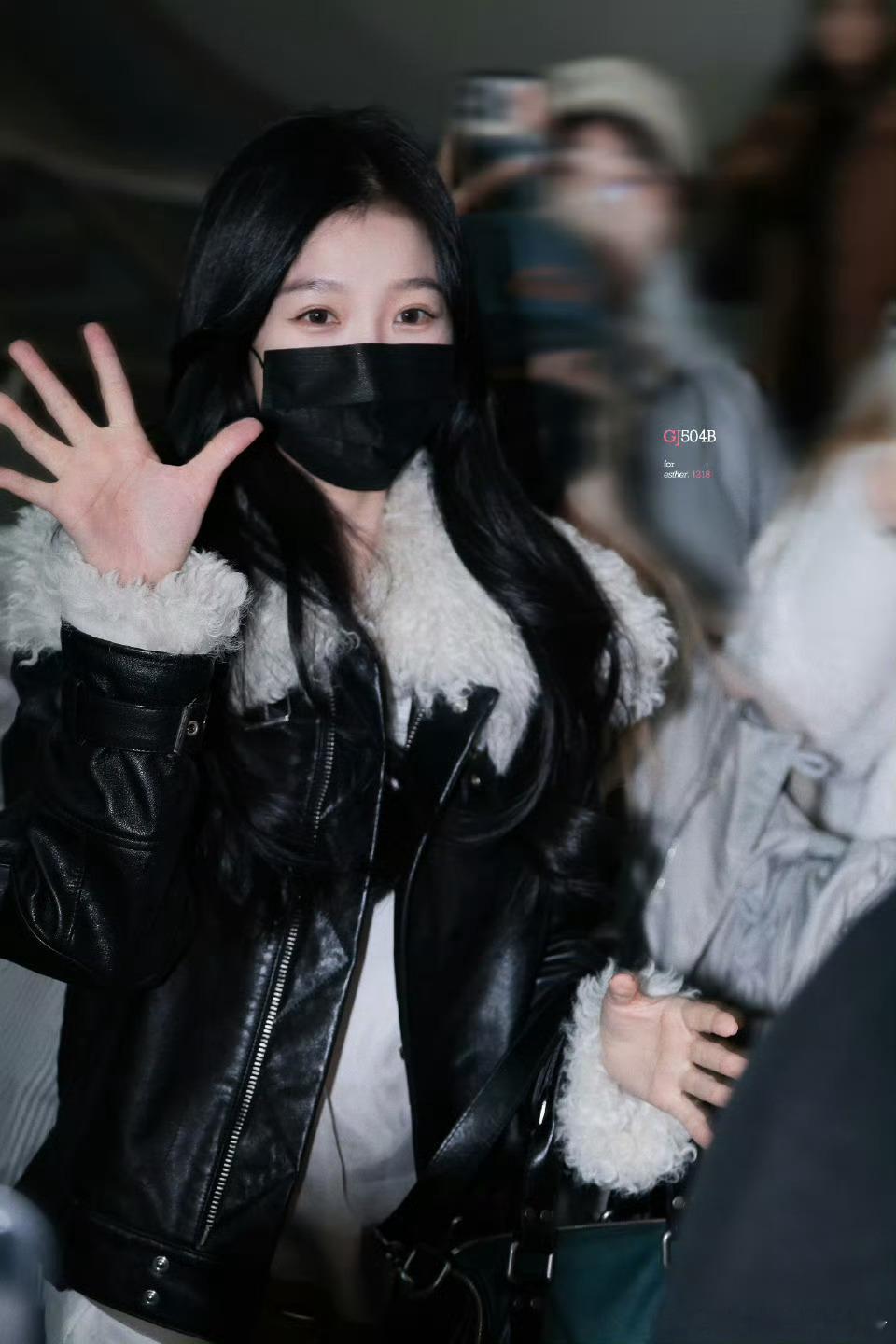 虞书欣韩国✈️回横店进组《云初令》，来康康状态如何？ 