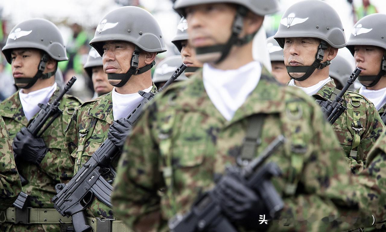 我军已升级行动，菲收拖船通知，高市内阁介入，日本又找中国麻烦

日本向菲律宾送军