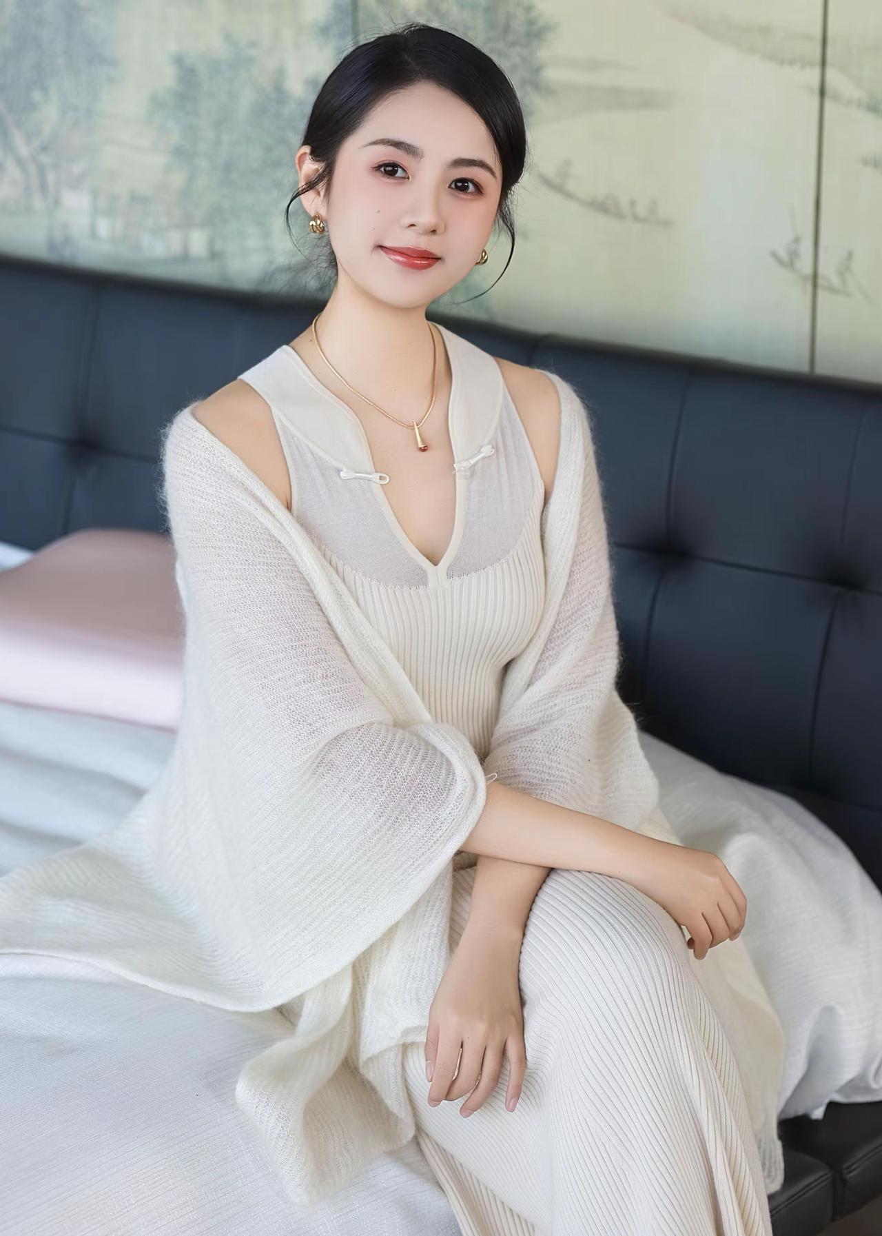 慢慢发现，生活里的温柔，都藏在细碎的瞬问里，不用刻意寻找，用心感受就好。