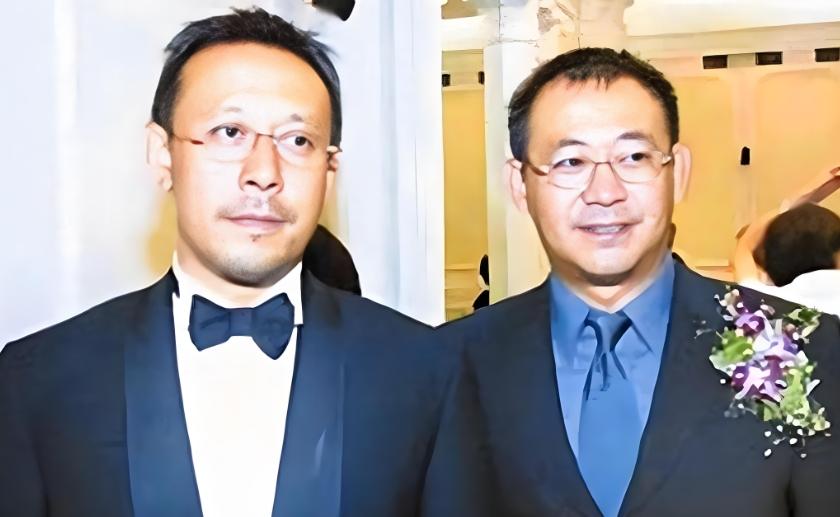 姜文姜武和陆毅郭京飞有点像啊！

一个是亲兄弟，一个是亲连襟。

老大都是出道即