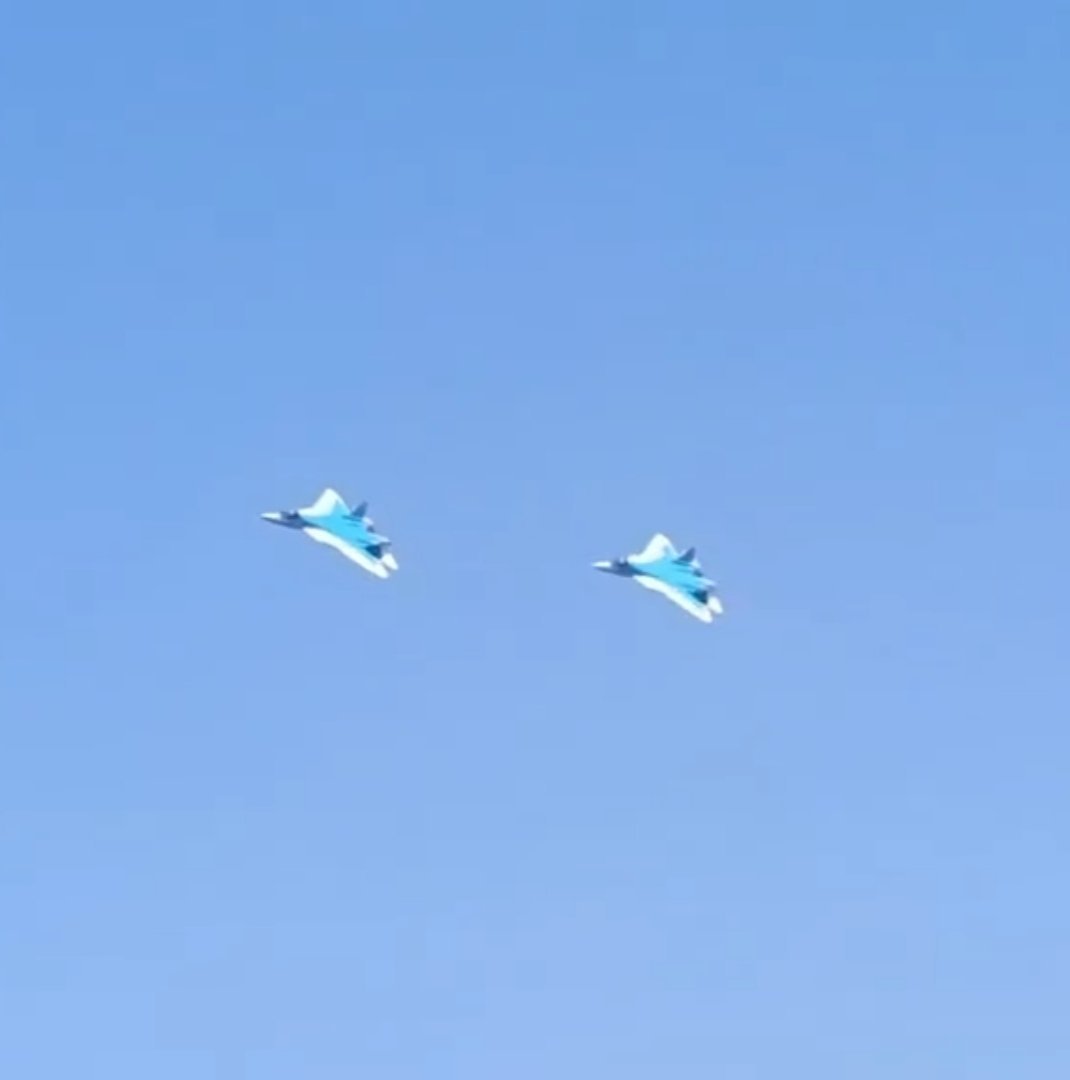 苏霍伊影像集 疑似阿尔及利亚空军的Su-57E，涂装看起来依然采用与空天军类似的