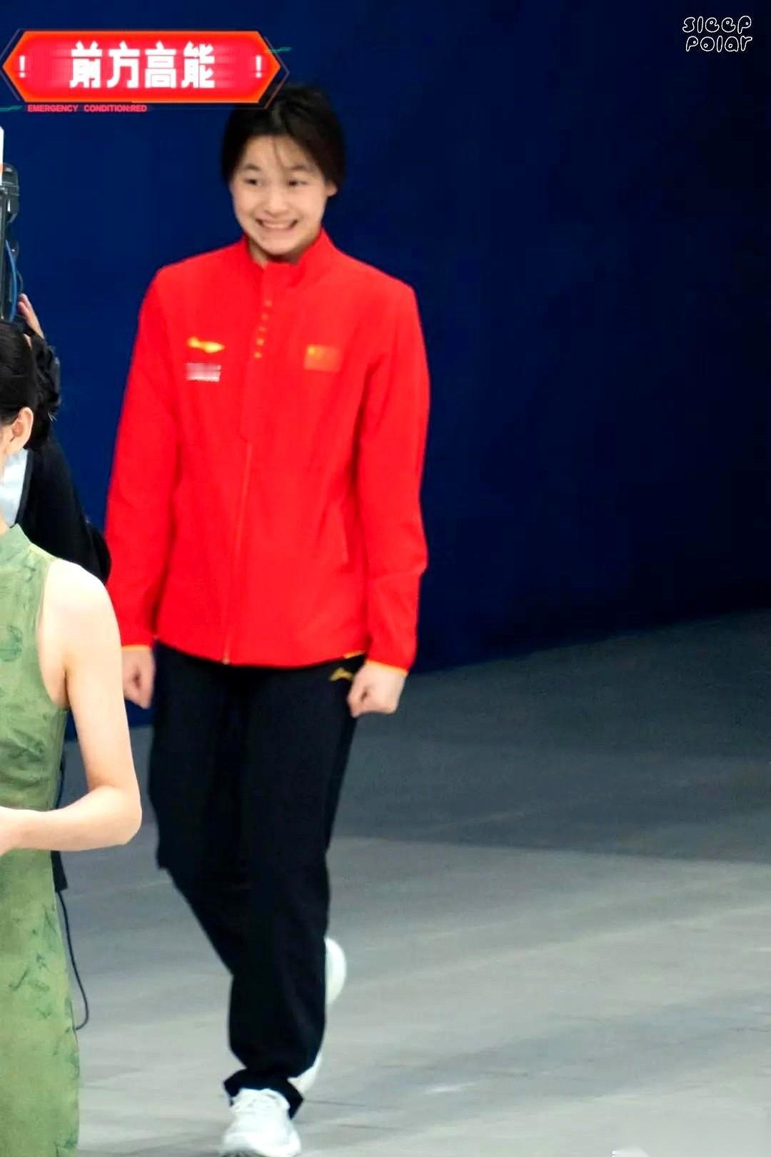 我滴个乖乖，全红婵这是要干啥？
半年没见，一回来就直接报了十五运的三个项目。团体